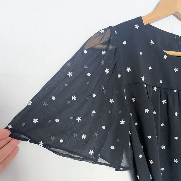 Ann Taylor Size M Black and white Floral embroidered shift dress with belt - Picture 6 of 12